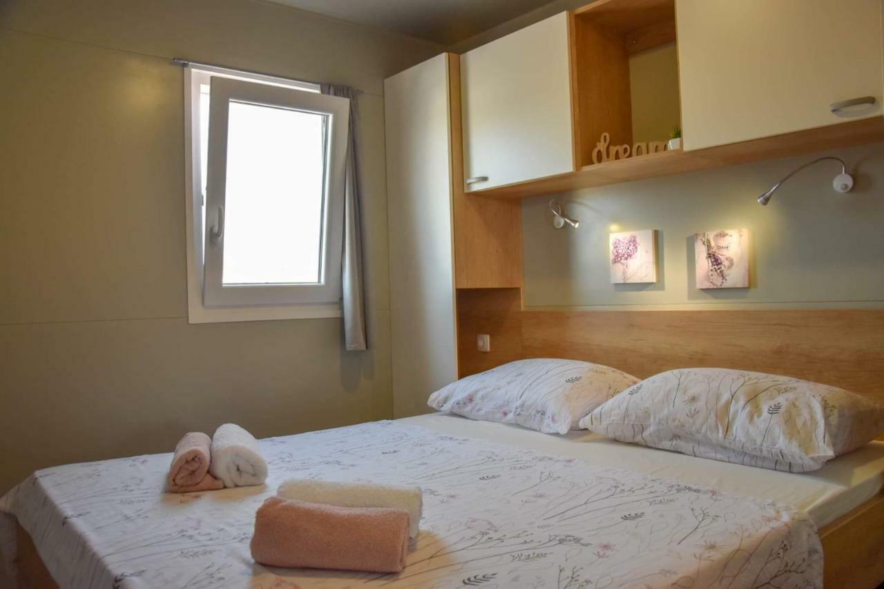 Mobile Home Laura ทิสโน ภายนอก รูปภาพ